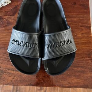 Birkenstock Classic Black Slides size 39 (8.5)